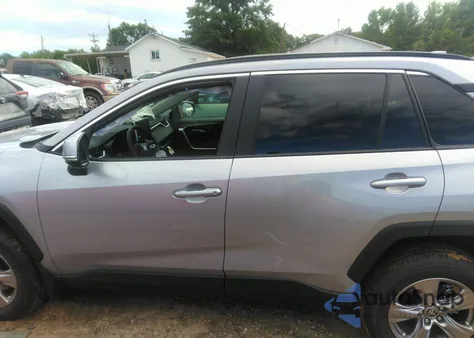 2025 Toyota Rav4 Xle from USA, damaged, VIN 2T3P1RFV6SW537201